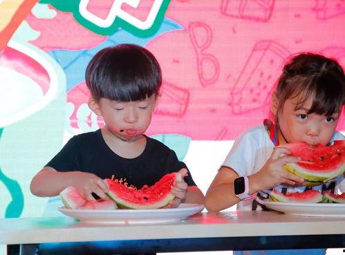 吃瓜群众第一遍,揭秘娱乐圈幕后真相